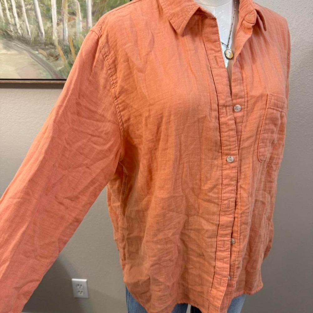 Universal Thread orange button down shirt - Size M - image 2
